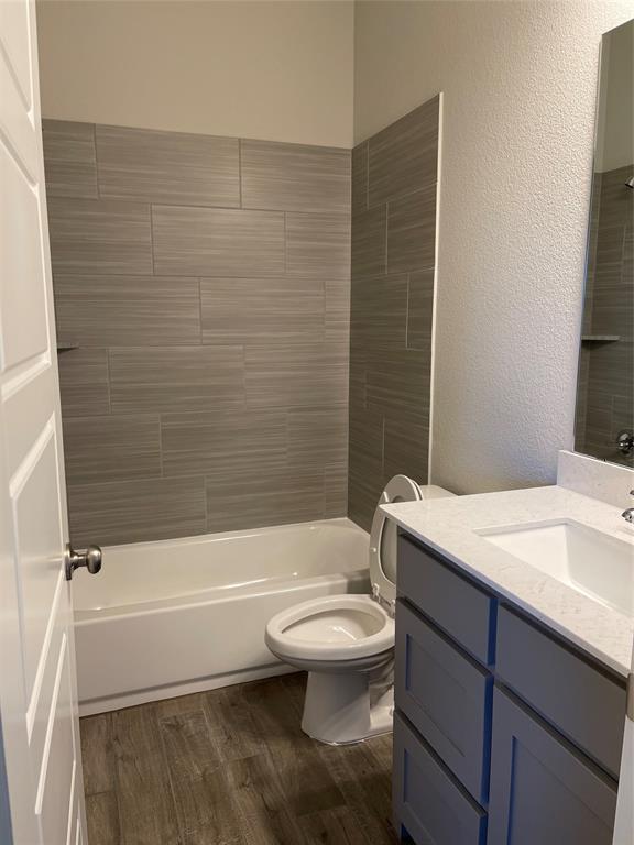 Building Photo - 2329 Birdwell Cove
