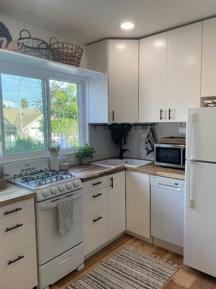 Building Photo - 942 Ruby Dr