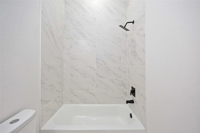 Building Photo - 309 Massachusetts St