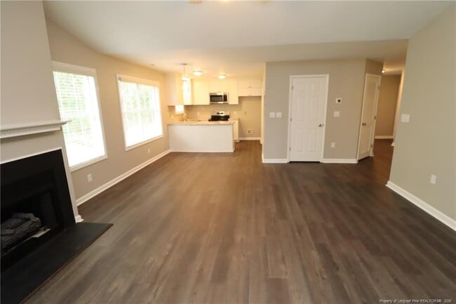 Building Photo - 2023 Bulon Dr