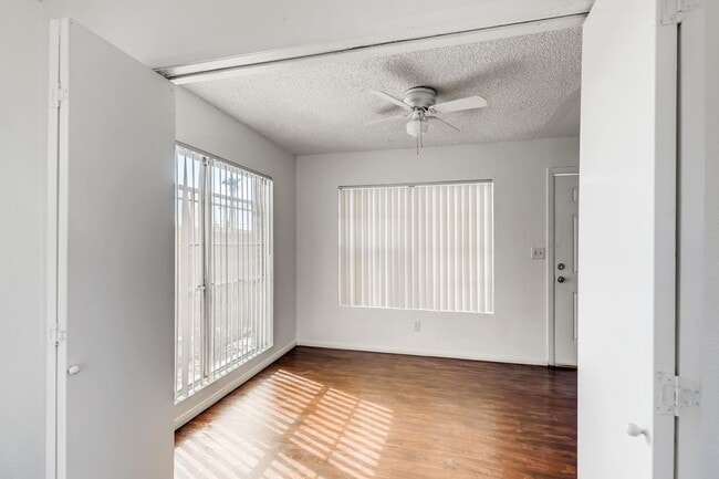 Building Photo - Very Nice 1 Bedroom Free Standing Apartment