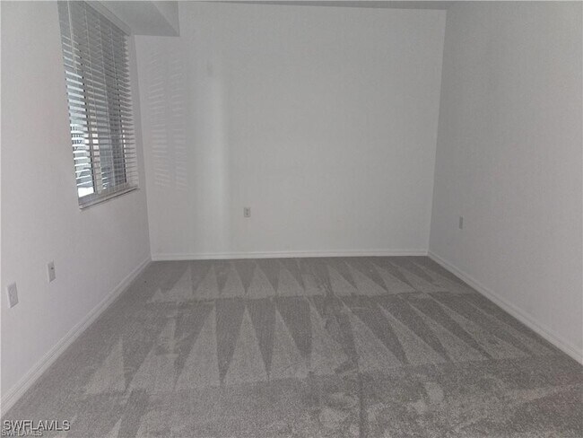 Building Photo - 5835 Double Eagle Cir