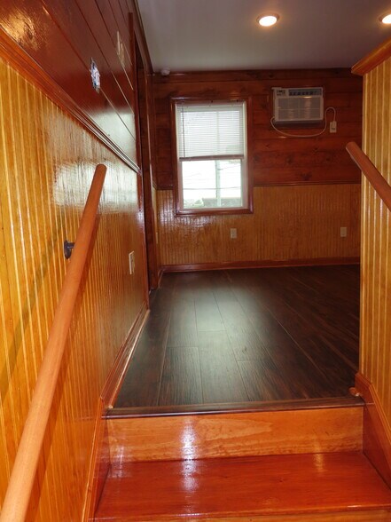 Building Photo - 15091 Fort Campbell Blvd