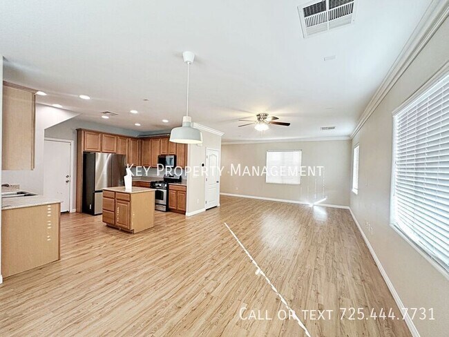 Building Photo - 4 BEDROOM HOME LOCATED IN CENTENNIAL HILLS