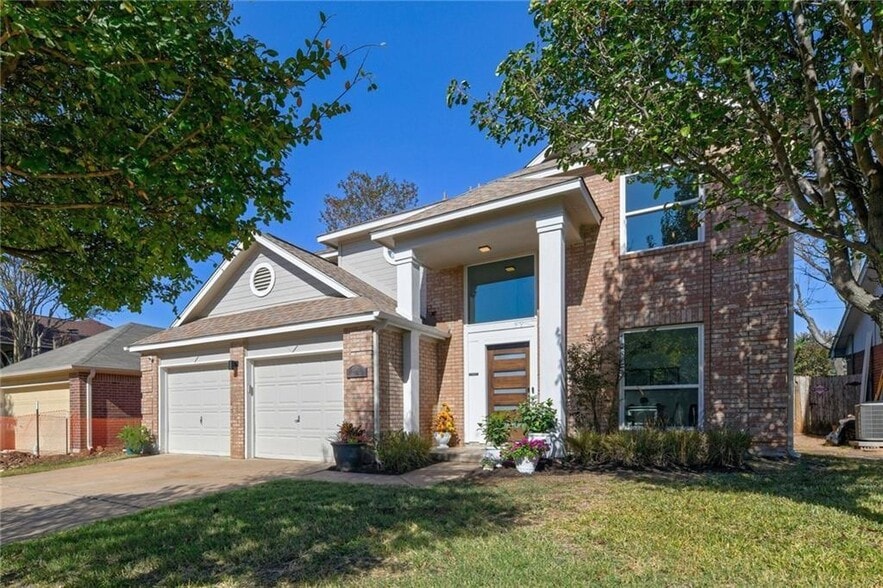 Building Photo - 4602 Everest Ln