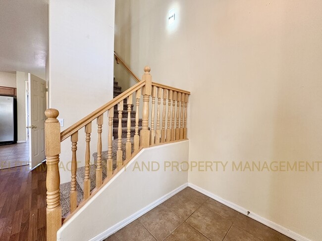 Building Photo - 14160 South Avenida Zumba