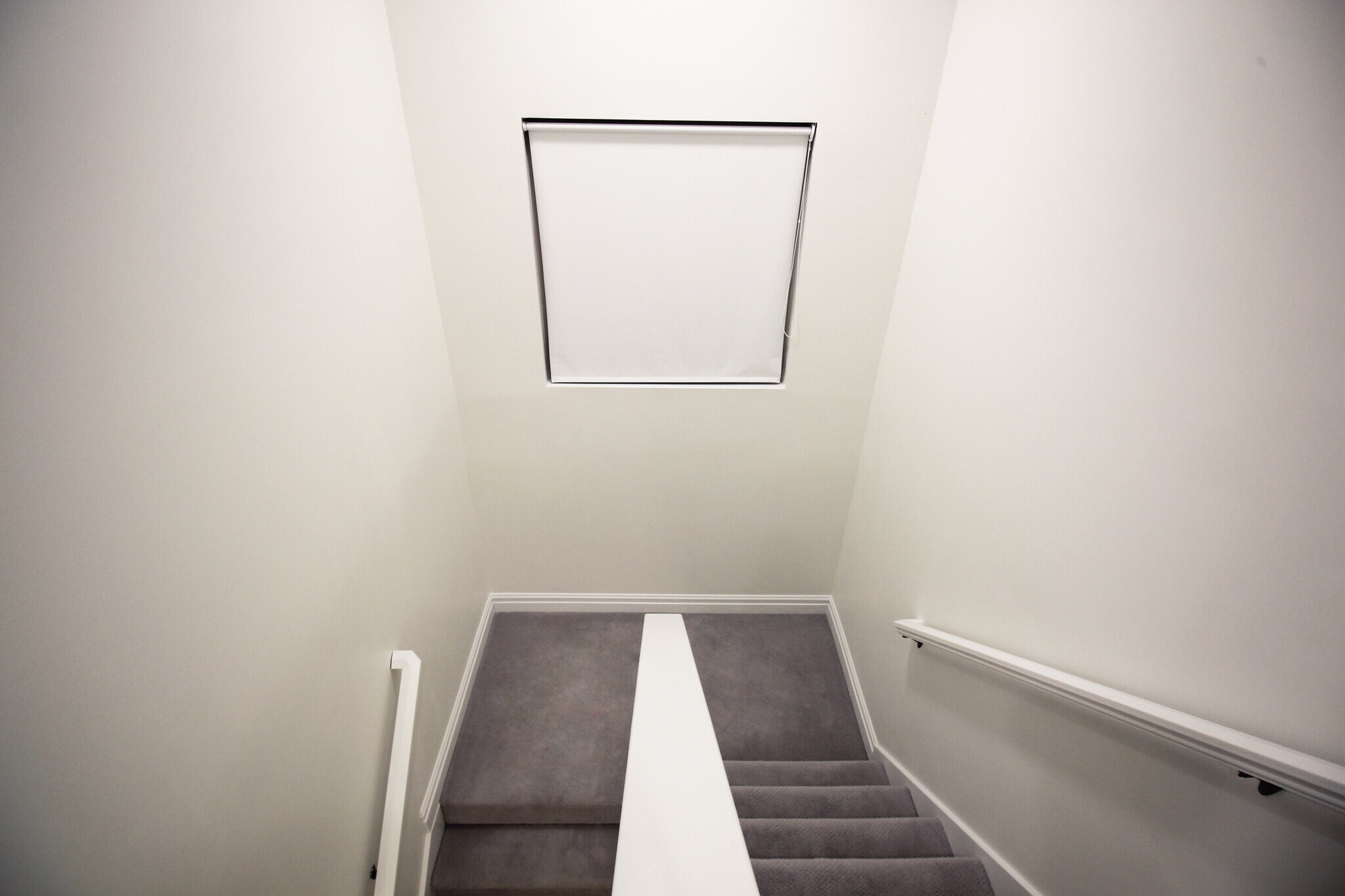 Building Photo - 625 E 200 S