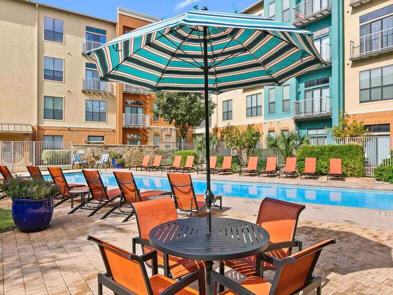 La Frontera Square 2601 La Frontera Blvd Round Rock TX 78681
