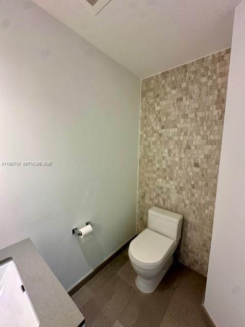 Building Photo - 68 SE 6th St