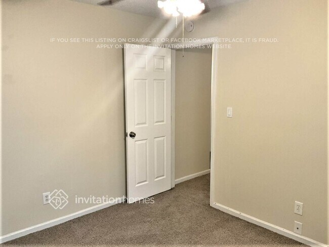 Building Photo - 100 Pepperwood Dr