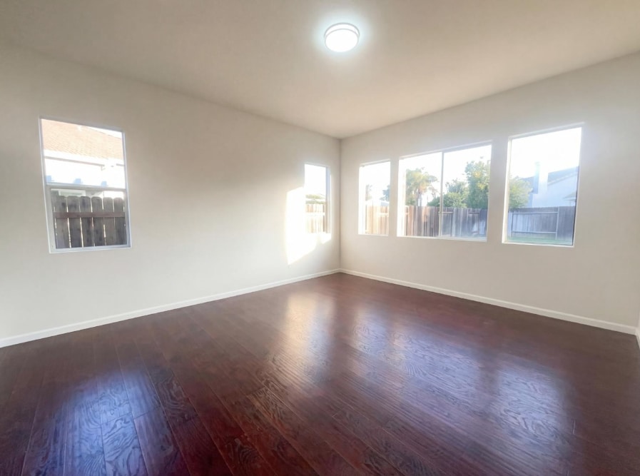 Building Photo - 8137 Wyndwillow Way