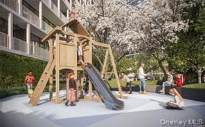 Building Photo - 13102B 40th Rd