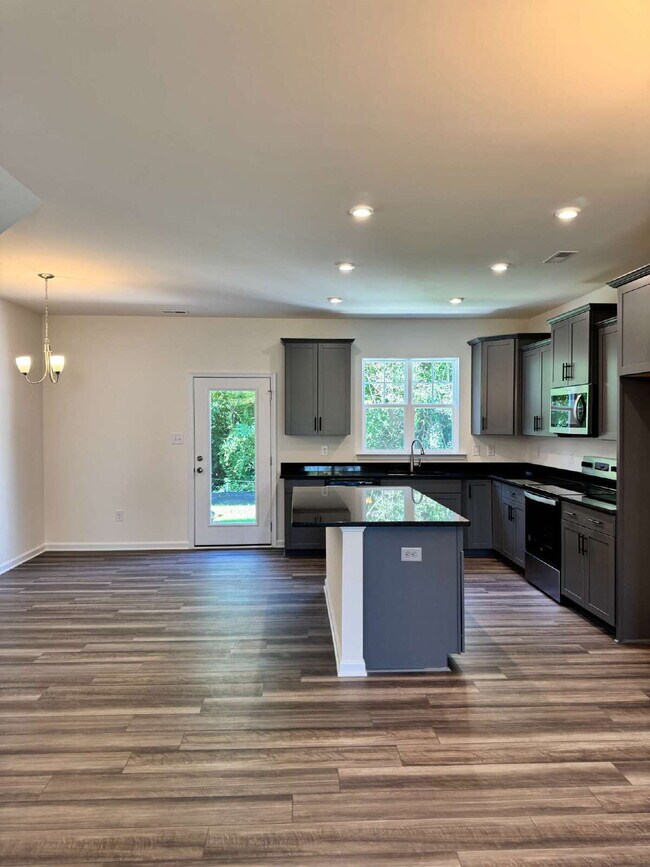 Building Photo - Brand New 3-Bedroom Townhome for Rent in T...