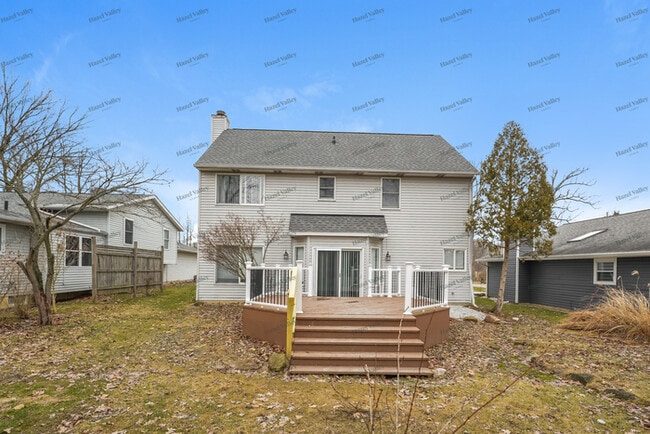 Building Photo - 3678 Lake Ave