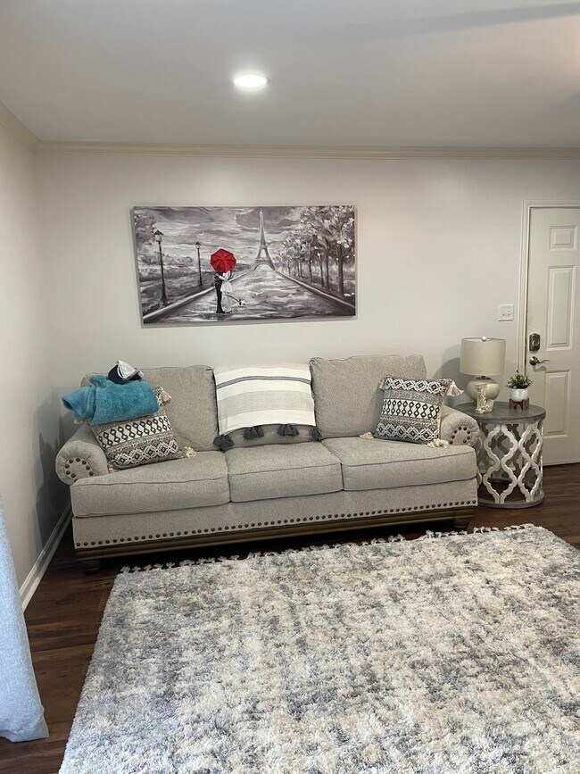 Living Room - 34 Private Road 3057