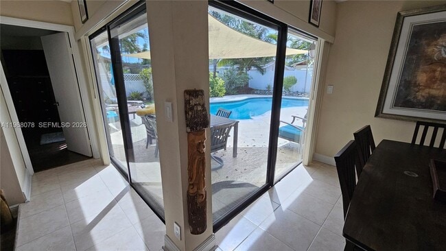 Building Photo - 6731 NW 26th Way