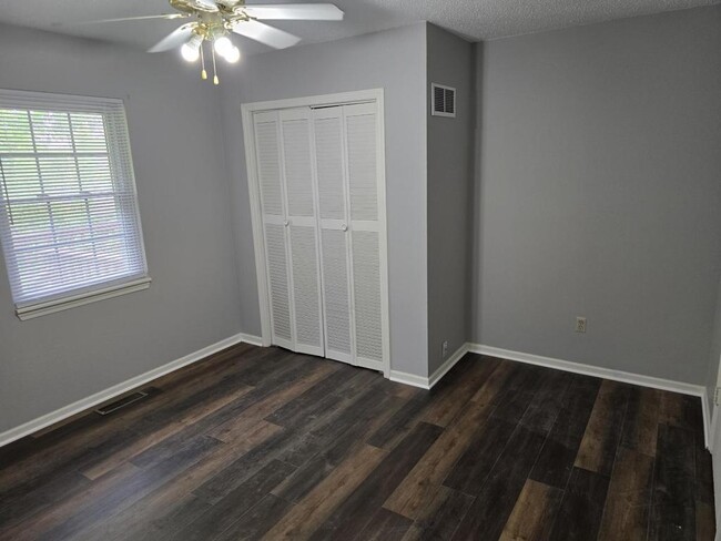 Building Photo - 7711 NW 79th Pl