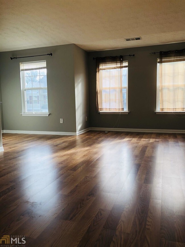 Building Photo - 2832 Snapfinger Manor