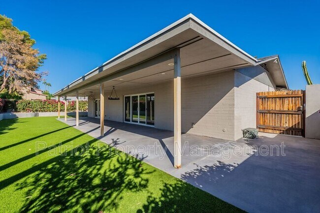 Building Photo - 5514 N 79th Pl