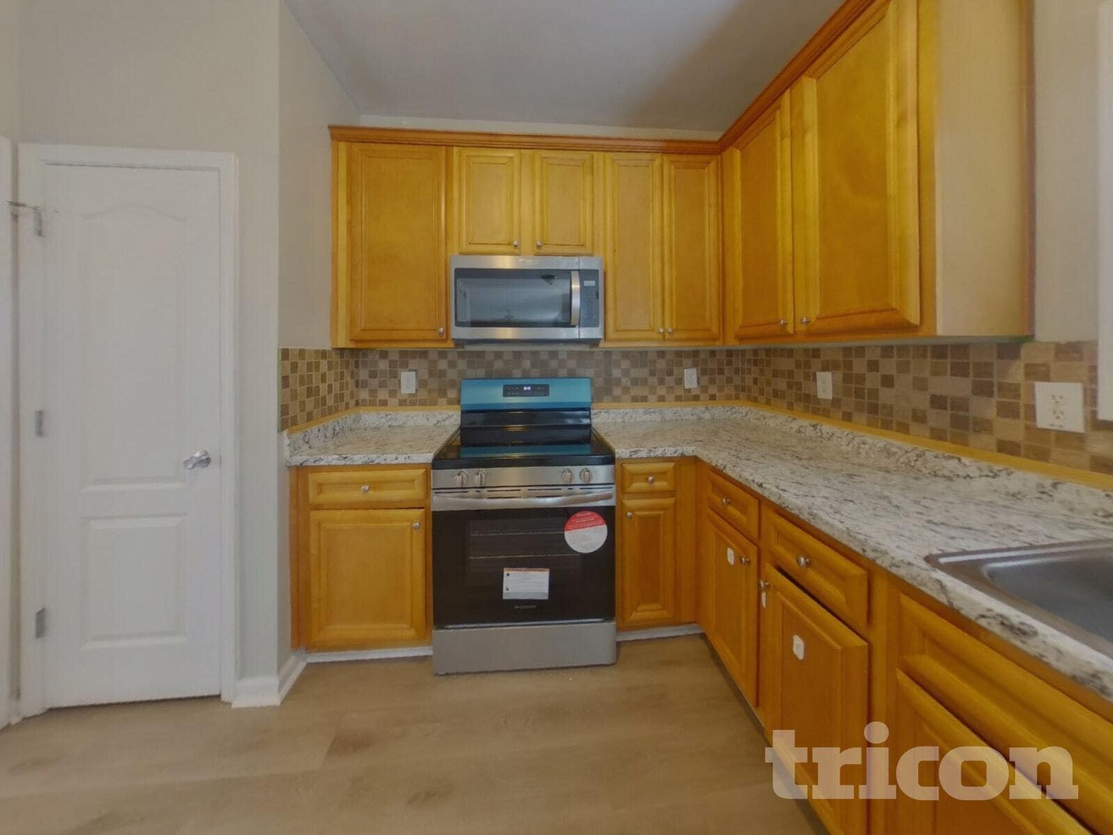 Building Photo - 374 Madison Ave