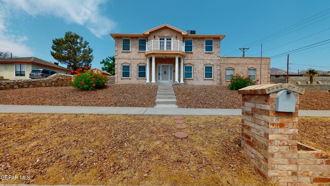 Building Photo - 9033 Leo St