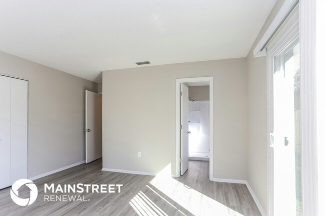 Building Photo - 10275 56th St