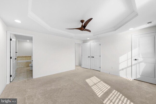 Building Photo - 42 Sundance Dr