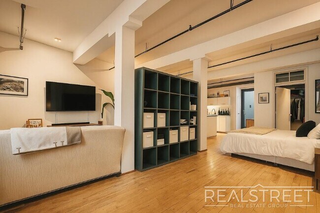 Floorplan - 337 Kent Avenue