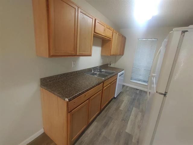 Building Photo - 7816 Romney Rd