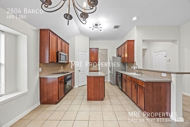 Building Photo - 2804 Barco