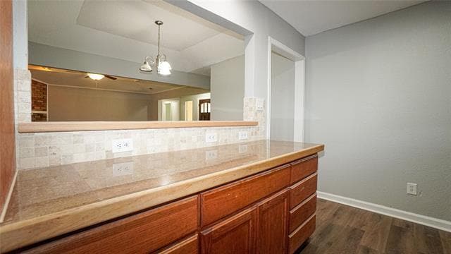 Building Photo - 7113 Ridgeview Dr