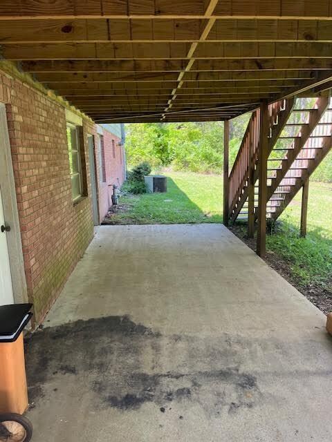 Building Photo - 811 Blanton St