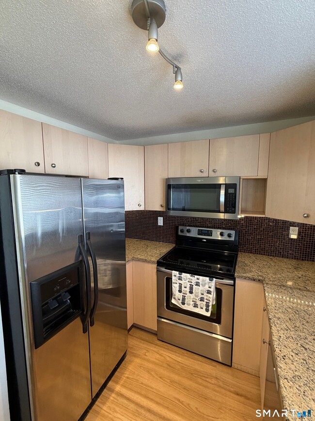 Building Photo - 1243 East St