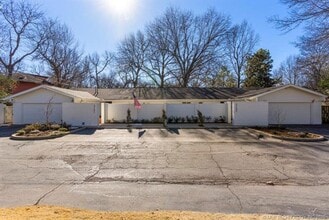 Building Photo - Totally renovated open concept with vaulte...