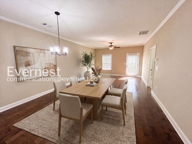 Building Photo - Spacious 3 Bed, 2.5 Bath Town Home with Garage and Patio | Pet Friendly | Available Now!