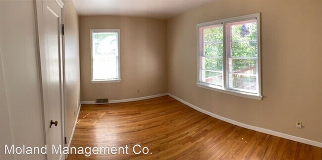 Building Photo - 3 br, 2 bath House - 1021 W. 29th