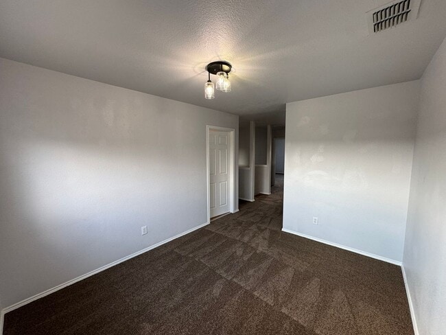 Building Photo - 2-Story Home on a Corner Cul-de-Sac in Wes...