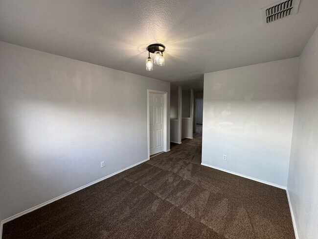 Building Photo - 2-Story Home on a Corner Cul-de-Sac in West San Antonio