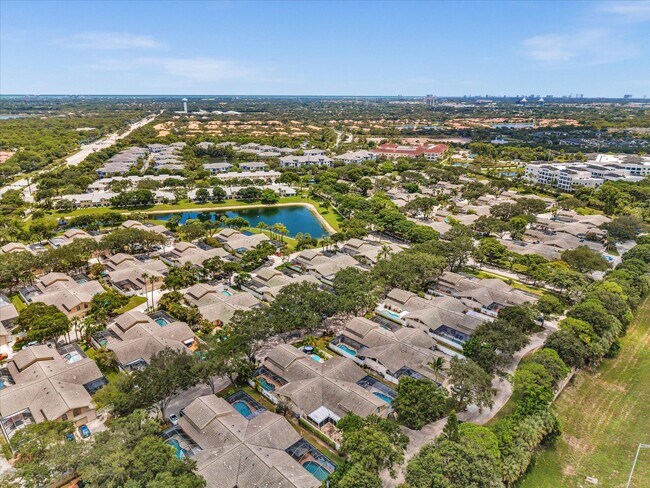 Building Photo - 12549 Woodmill Dr