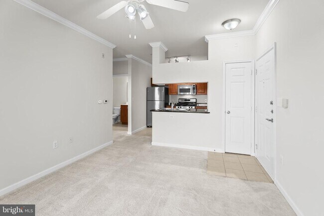 Building Photo - 12929 Centre Park Cir