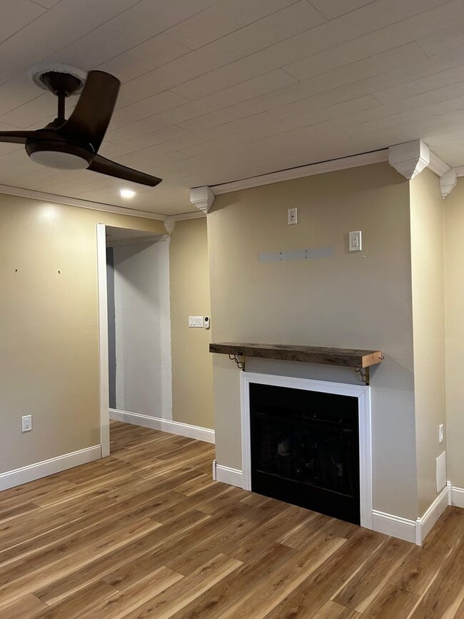 Building Photo - Beautifully Updated 2-Bedroom Home in the Heart of Scranton – $1,250/Month