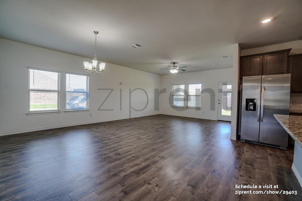 Building Photo - 611 Rawhide Way