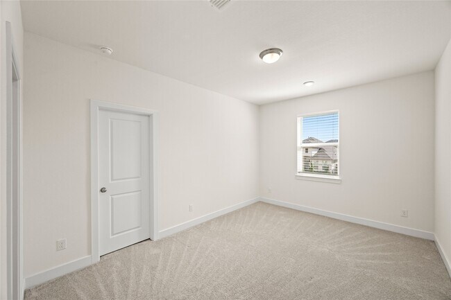 Building Photo - 4906 Sabine Terrace Dr