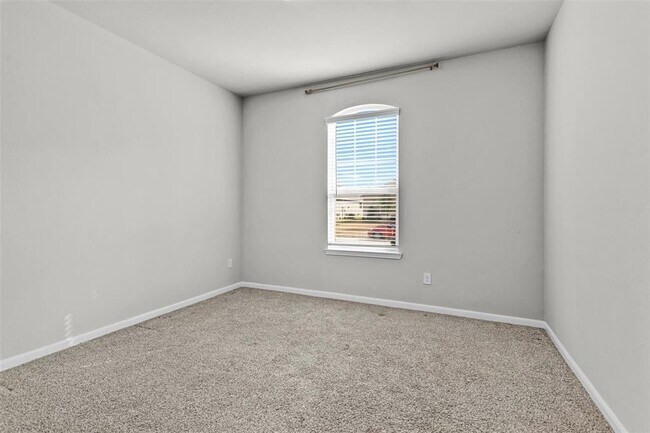 Building Photo - 10220 Goose Creek Ln