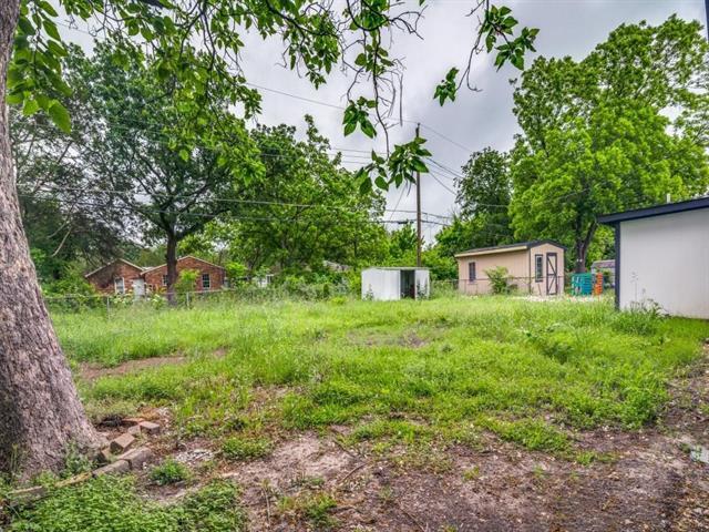 Building Photo - 616 Leyenda Dr