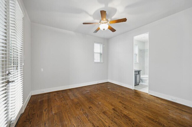 Building Photo - 5644 Larkin St