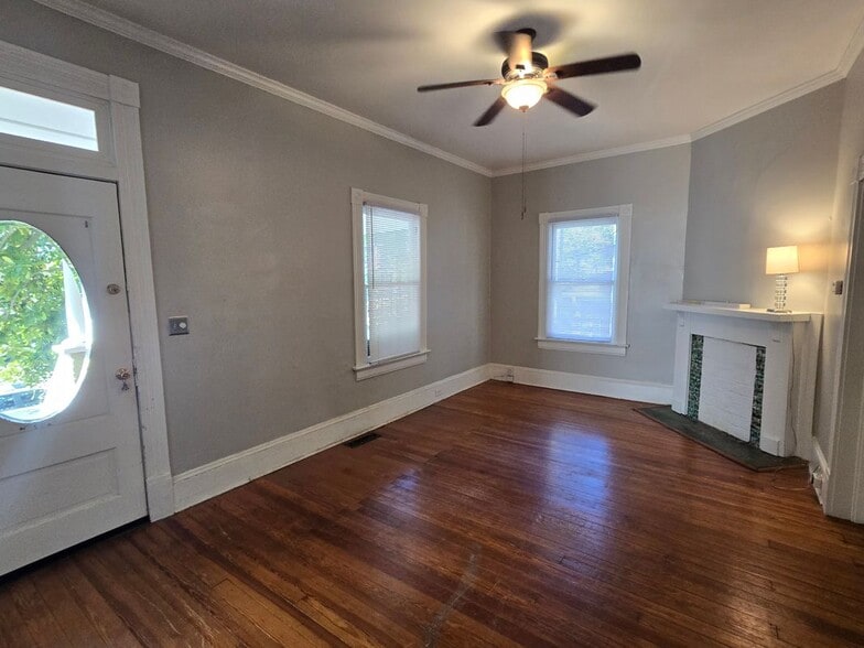 Building Photo - 1480 Beatie Ave SW