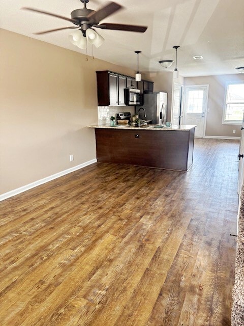 Building Photo - 2499 Rollow Ln