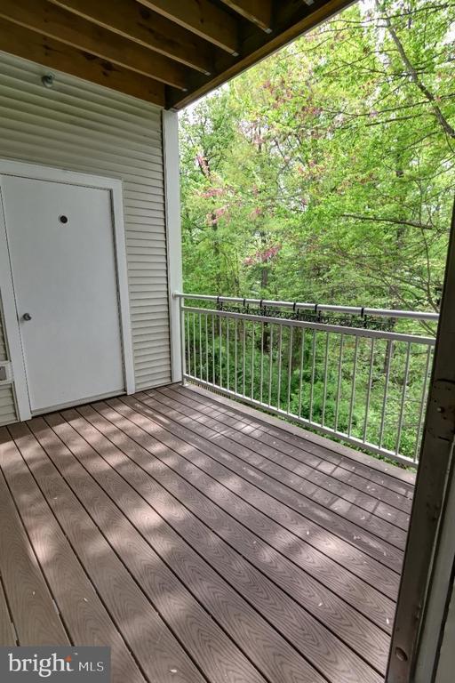 Building Photo - 1501 North Point Dr