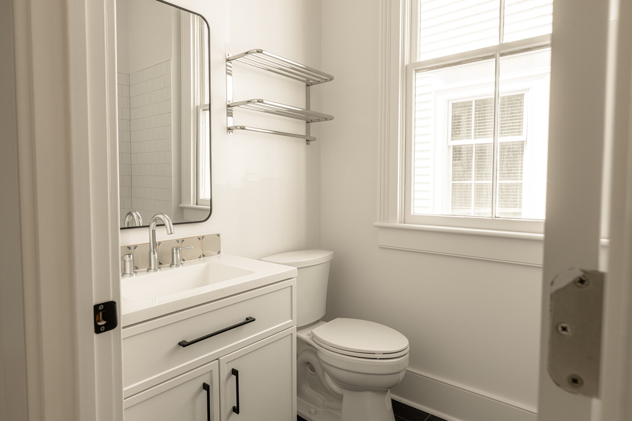 Building Photo - 82 Wentworth St